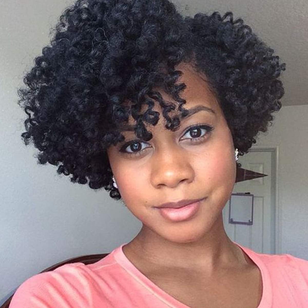 QUEENTAS 6 Packs 20" Short Crochet Hair for  Women Saniya Carrie Curl Braiding Crochet Hair 12mm Bouncy Hair (1B)