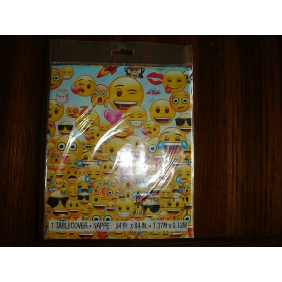 QUEST- Emoji Tablecover 54" X 84" New