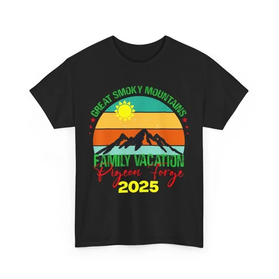 QUNHSHIRT Pigeon Forge Shirt, Great Smoky Mountains Family Vacation 2025 T-Shirt Unisex S-5XL Hot Trending Shirt, Vintage Birthday Gift