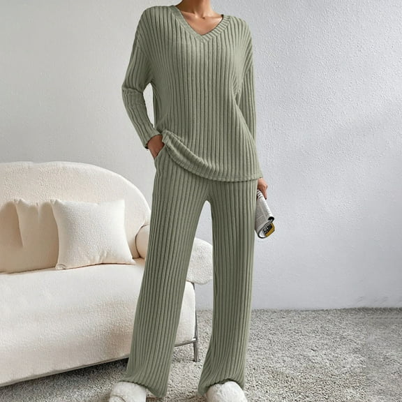 QUNYINEY Soft Pajama Set for Women Green Ribbed Knit Long Sleeve Shirts and Pants with Pocket Loose Fit V Neck 2 Piece Outfits for Women