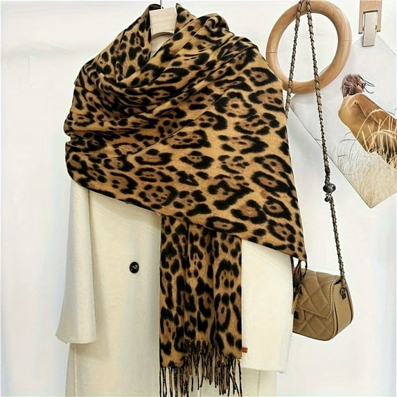 QUTETN Women‘s Leopard Print Plush Thick Velvet Scarf With Fringe Warm Winter Shawl Stylish Faux Fur Wrap For Women Casual And Elegant