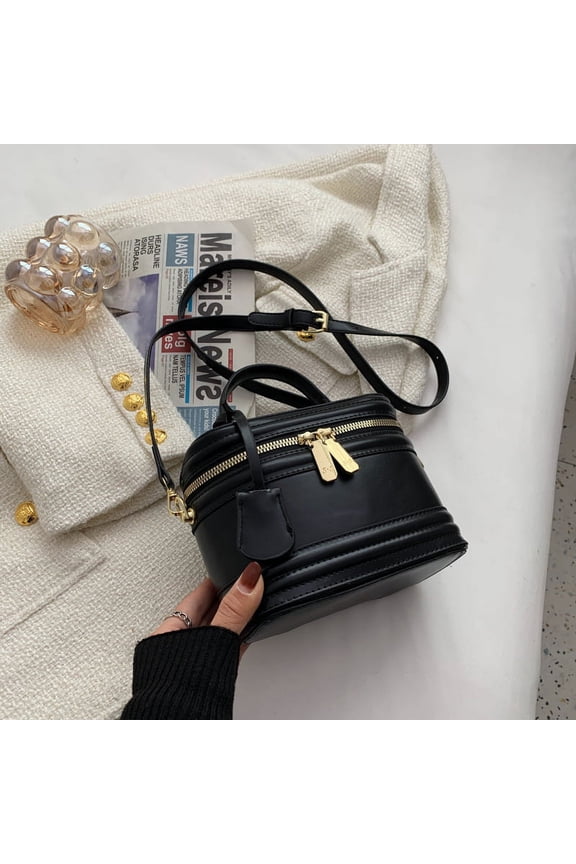 Small Bag Women's 2023 Early Spring New Fashion Simple Messenger Bag Retro Leisure Commuting Shoulder Bag Women's Bag