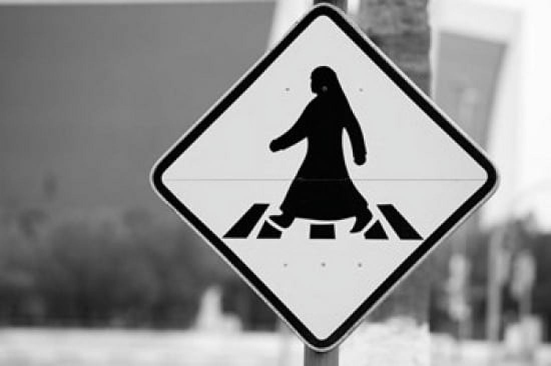 Qatar Ad Dawhah Doha Arabian Pedestrian Crossing Sign Al-Corniche Street Canvas Art - Walter Bibikow DanitaDelimont (21 x 14)