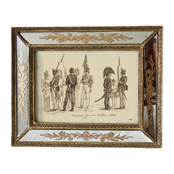 QccHieUs Ornate Picture Frame Mirrored Wall Mount Home Decor Ornament Gifts Luxury Rustic 10inch