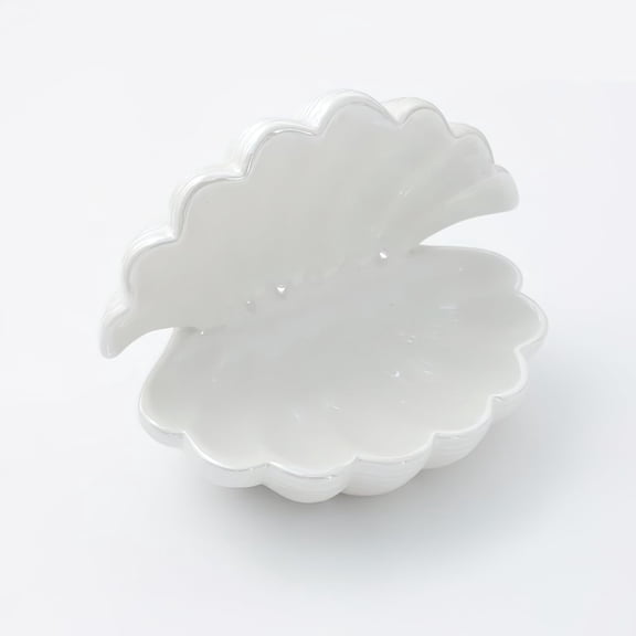 Qczoyp Multipurpose White Seashell Shaped Ceramic Trinket Box, INS Style Decorative Catchall Dish, Entryway Key Holder & Mini Jewelry Organizer for Rings Earrings Home Dresser Foyer Decor Gift