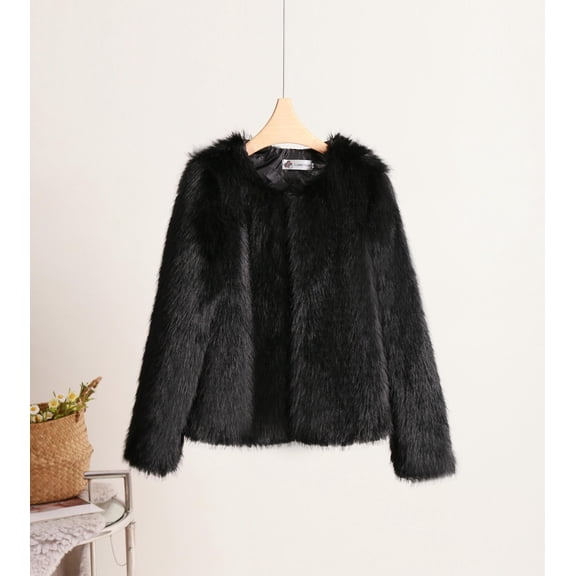 Qetyuw Womens Faux Fur Crop Coat Winter Warm Long Sleeve Coat Chunky Casual Loose Fit Jacket Outerwear