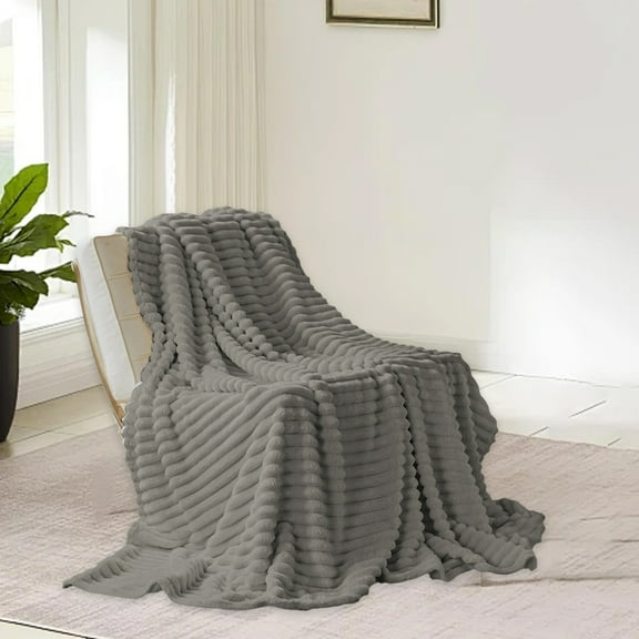 Qhnvtd Double Layer Raschel Blanket, Soft Thick Winter Warming Blanket, Cozy Fleece Throw for Beds & Sofas, Stylish Striped Design for Home Decor, Ultimate Comfort for Chilly Nights & Relaxation