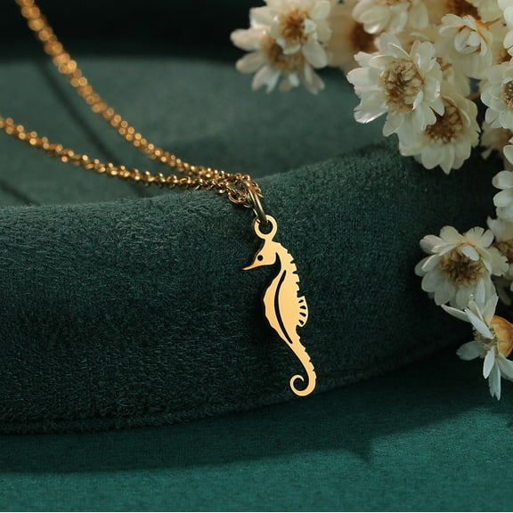 Qiamni Stainless Steel sea horse Animal Pendant Necklace