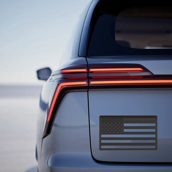 Qiopertar USA Flag Car Sticker, Patriotic American Flag Vinyl Decal, Removable Adhesive Car Sticker for Vehicle Window Bumper Laptop