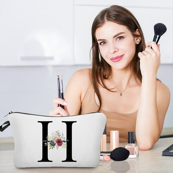 Qiweii Alphabet Initial Flower Makeup Bag, Personalized Cosmetic Pouch, Birthday Gift for Women Mom Friend Bride Bridesmaid