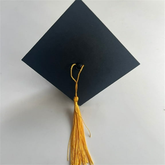 Qiweii Graduation Cap Greeting Card, Festive Stationery for Graduation Celebration