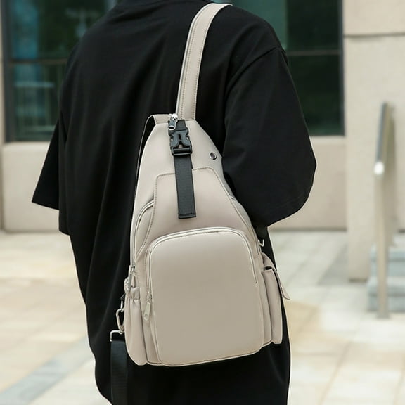 Qiweii Large Capacity Chest Bag，Multi pocket Sling Bag for Outdoor Travel and Daily Carry