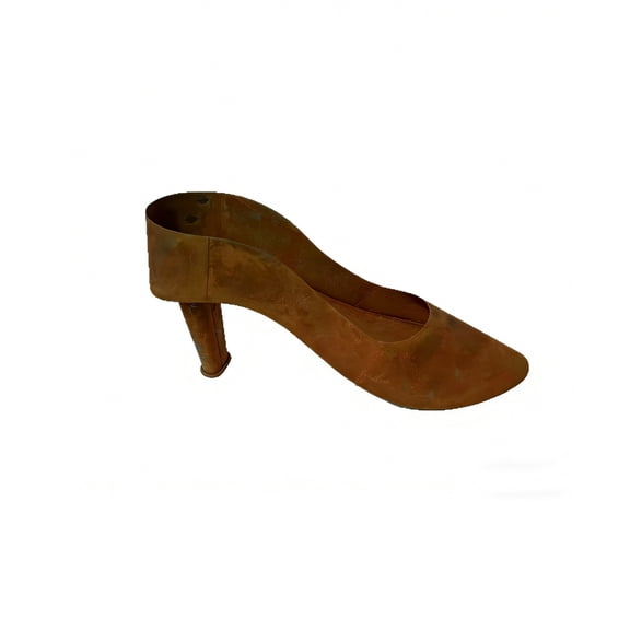Qiweii Rusty High Heel Planter Outdoor Garden Decorative Flower Pot