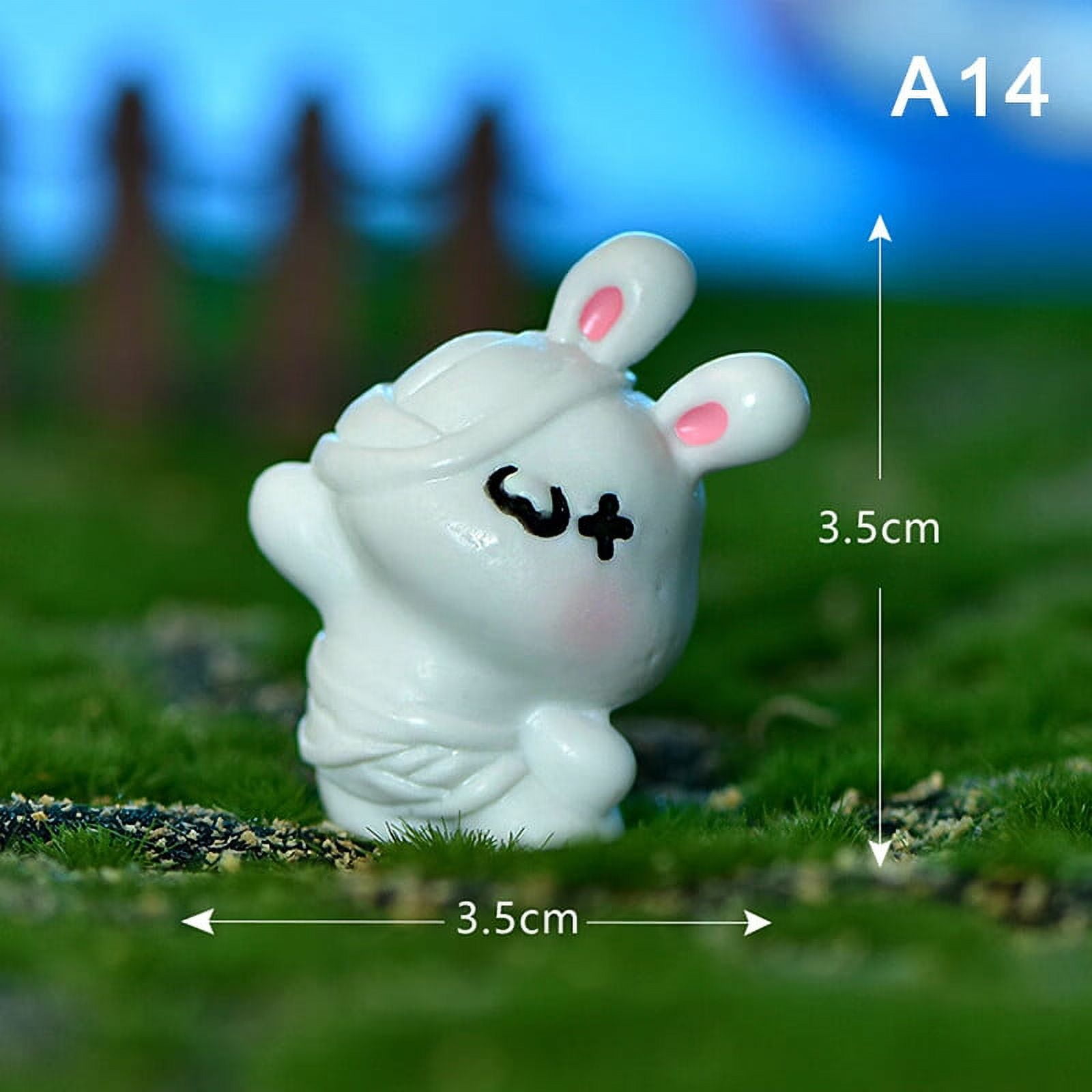 Qmelsky 1 Piece Miniature Halloween Figurines Mini Halloween Ghost