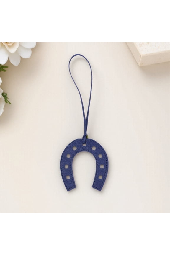 Simulation Motorcycle Keychain, Creative Metal Keychain Pendant, Durable PU Leather Key Ring, Unique Gift for Men Women, Cool Car Key Chain Accessory