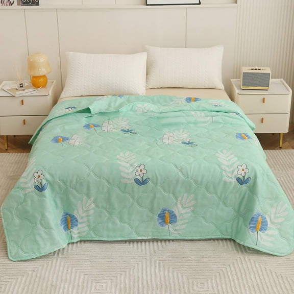 Qocolhg Quilt Queen Size for Kids Adult, Lightweight Quilt for Summer Ultra-Soft Microfiber Modern Style Quilted Clouds Pattern Bedspread Quit, Cooling Blankets for Hot Sleepers, Clearance