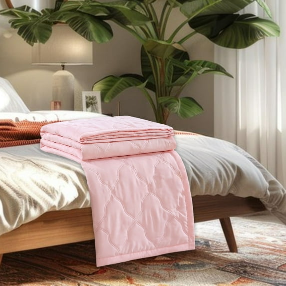 Qocolhg Quilt Twin Size - Summer Conditioning Quilt, Aloe Washed Cotton Summer Quilt, Oversized Bedding Soft Coverlet Quilts Size, Breathable Blanket for Hot Sleepers, Summer Clearance, Pink
