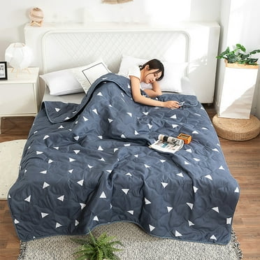 Qocolhg Quilt Twin/Queen Size - Summer Conditioning Quilt, Oversized Bedding Soft Coverlet Quilts Queen Size, Machine Washable Lightweight Cotton Quilt for All Season (Dark Blue)