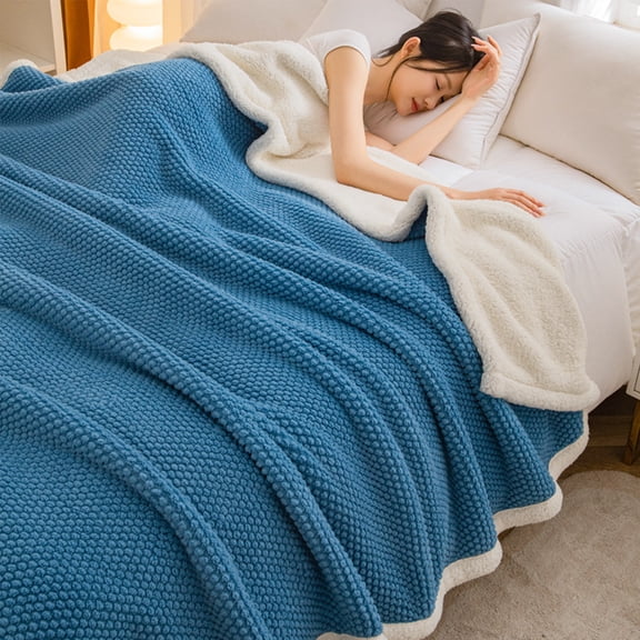 Qocolhg Quilts Full/Queen/King Size Extra Thick Flannel Fleece Blanket With Double Layer, Super Soft Fuzzy Warm, Lightweight Fluffy Reversible Plush Blanket for Bed Sofa Couch, 78.74x59.05 Inch Blue