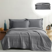 Qocolhg Solid Color Conditioning Quilt, Lightweight Summer Comforter Cooling Blanket for All Season Use, Machine Washable, Bedding Soft Coverlet Cooling Quilts for Hot Sleepers, 28x39 inch, Gray