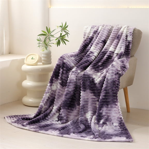 Qocolhg Thick Throw Blanket for Couch Sofa Bed, Super Soft Cozy Luxury Hotel Blanket for Adults Kids, Silky Flannel Fleece Lightweight Travel Blanket for All Season Use, 28x39 inch, Purple