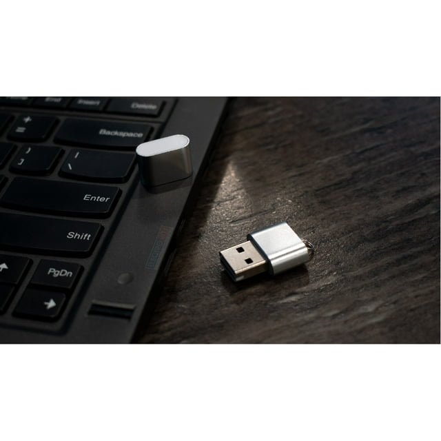Quality Keychain Steel Memory Card Reader for Swift Data Transfer works