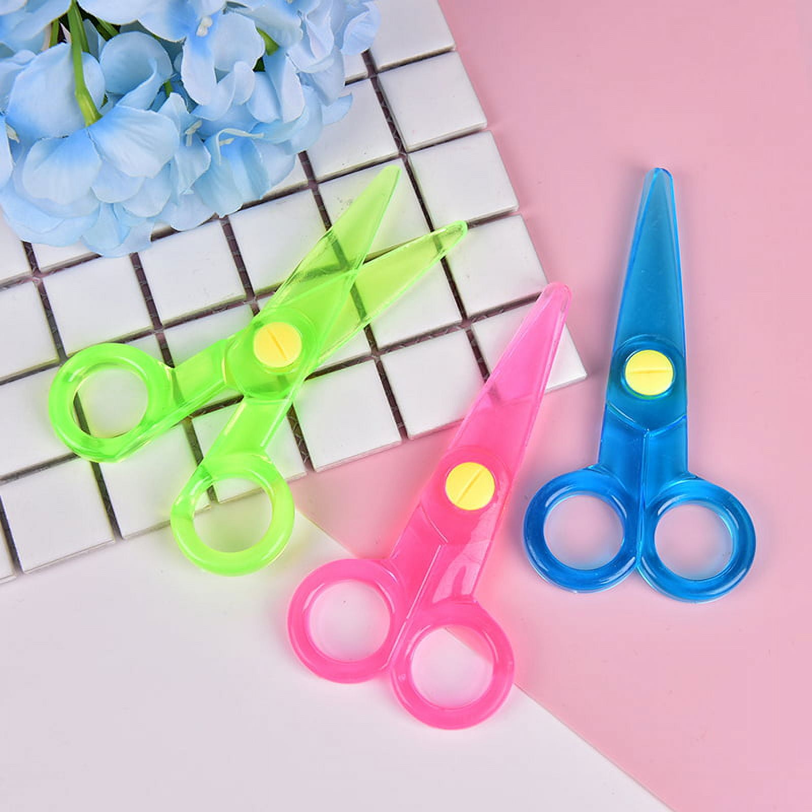 Quality Safety scissors Paper cutting Plastic scissors Children's handmade toys