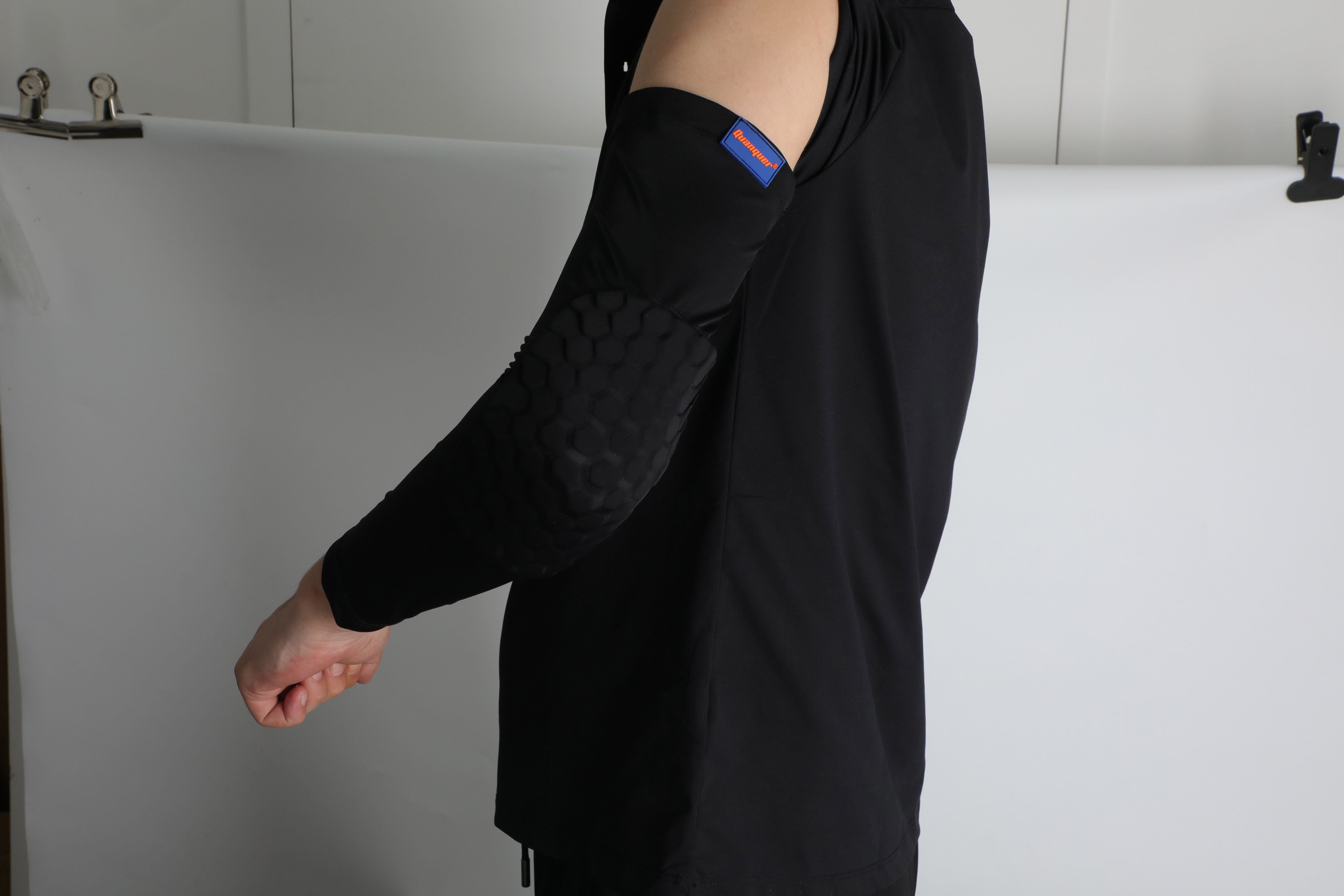 Quanquer-Arm-Bracers-For-