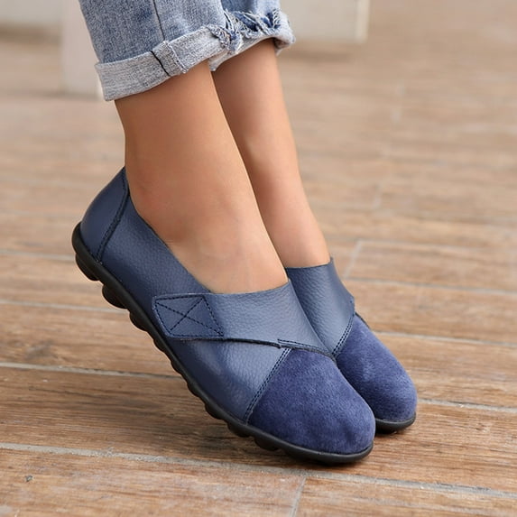 Quaouag Ladies Leather Slip On Flat Loafers,Low Top Casual Walking Nurse Shoes,Outdoor Versatile Trendy Driving Shoes.