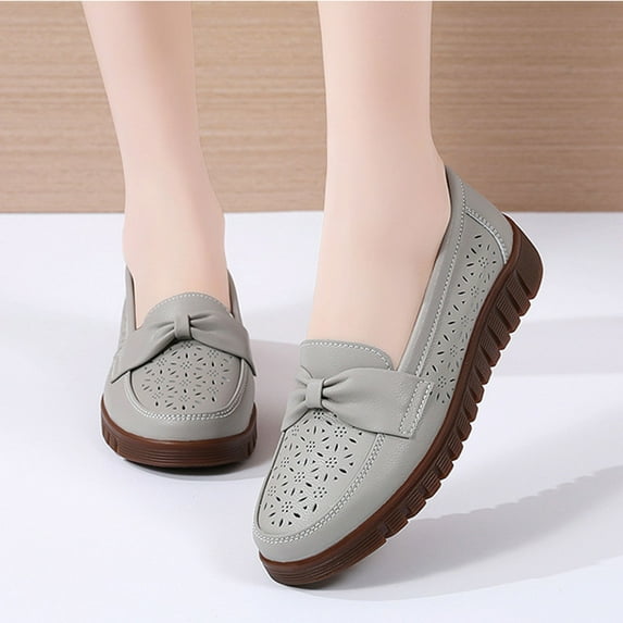 Quaouag Women's Casual Penny Loafers Driving Moccasins Comfort Slip on Flat Boat Shoes Walking Shoes with Bowknot
