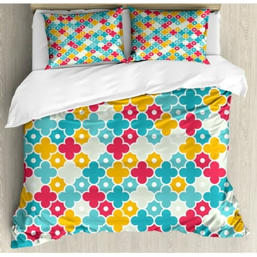 Quatrefoil Duvet Cover Set, Colorful Petal Clover Leaves Pattern Bohemian Casual Theme, Decorative 3 Piece Bedding Set with 2 Pillow Shams, Calking Size, Red Turquoise Yellow, by Ambesonne