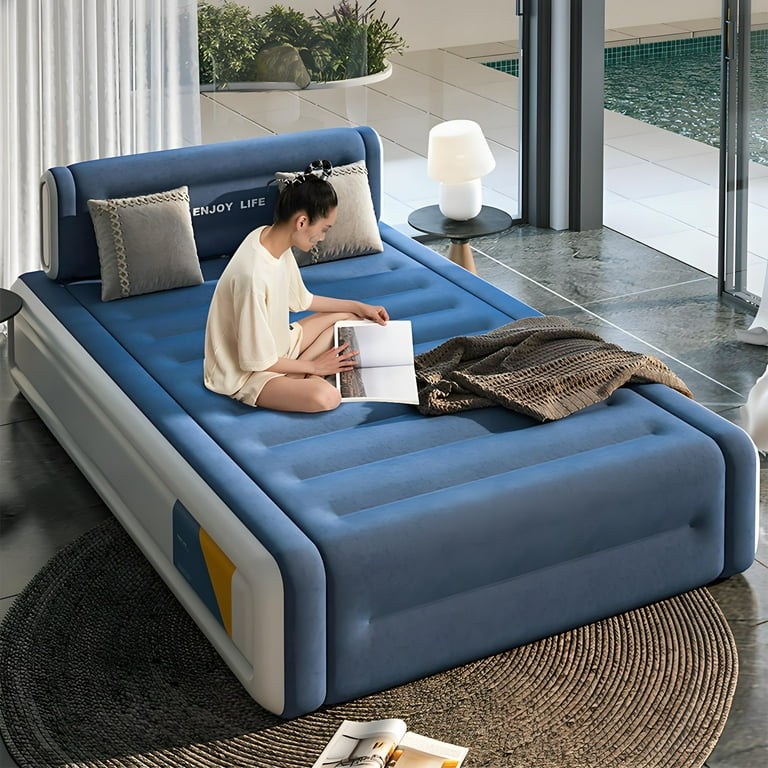 Queen Air Mattress With Built-In Pump For Guest, Home, Camping, 18