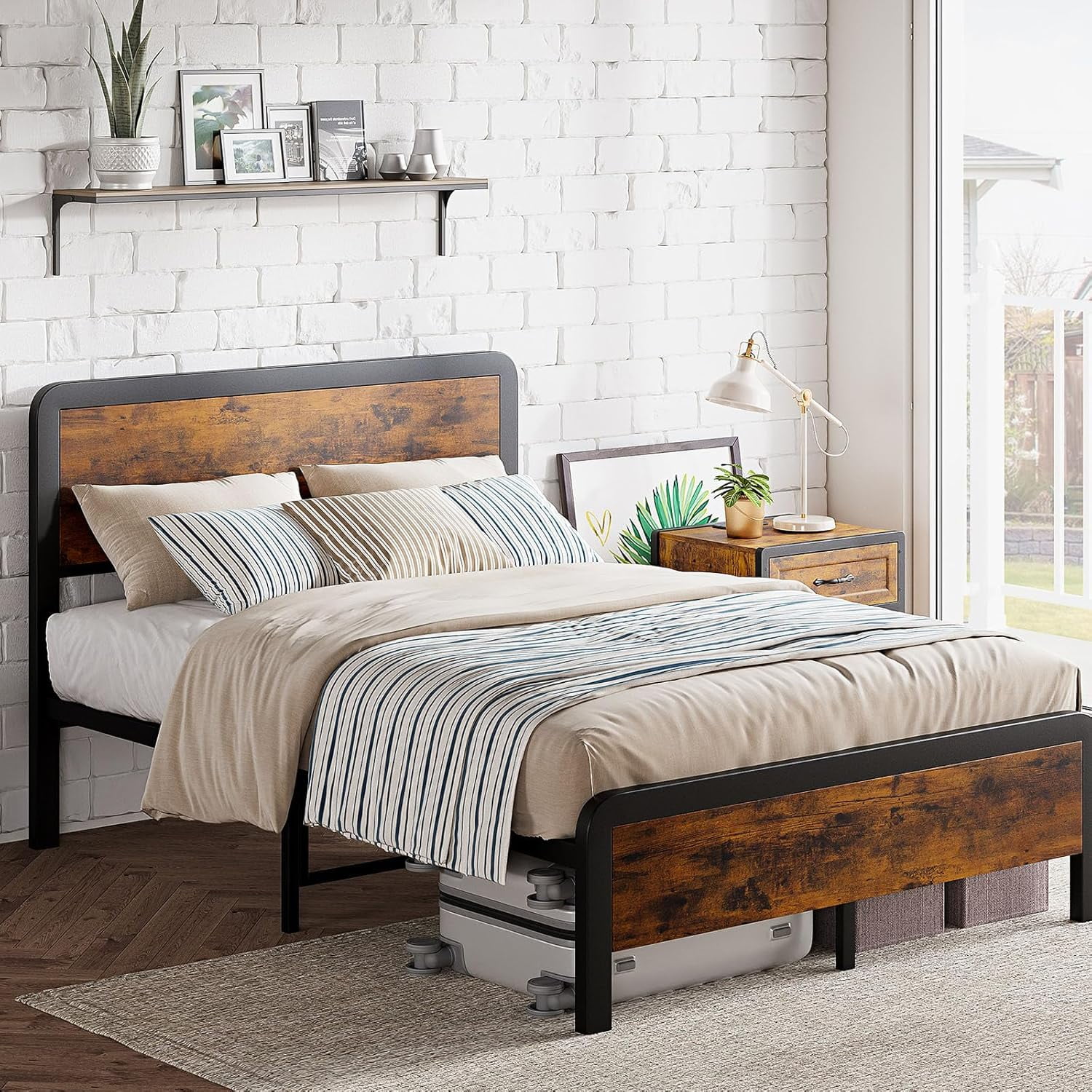Queen Bed Frame with Headboard Wood, Rustic Farmhouse Metal Bed Frames ...