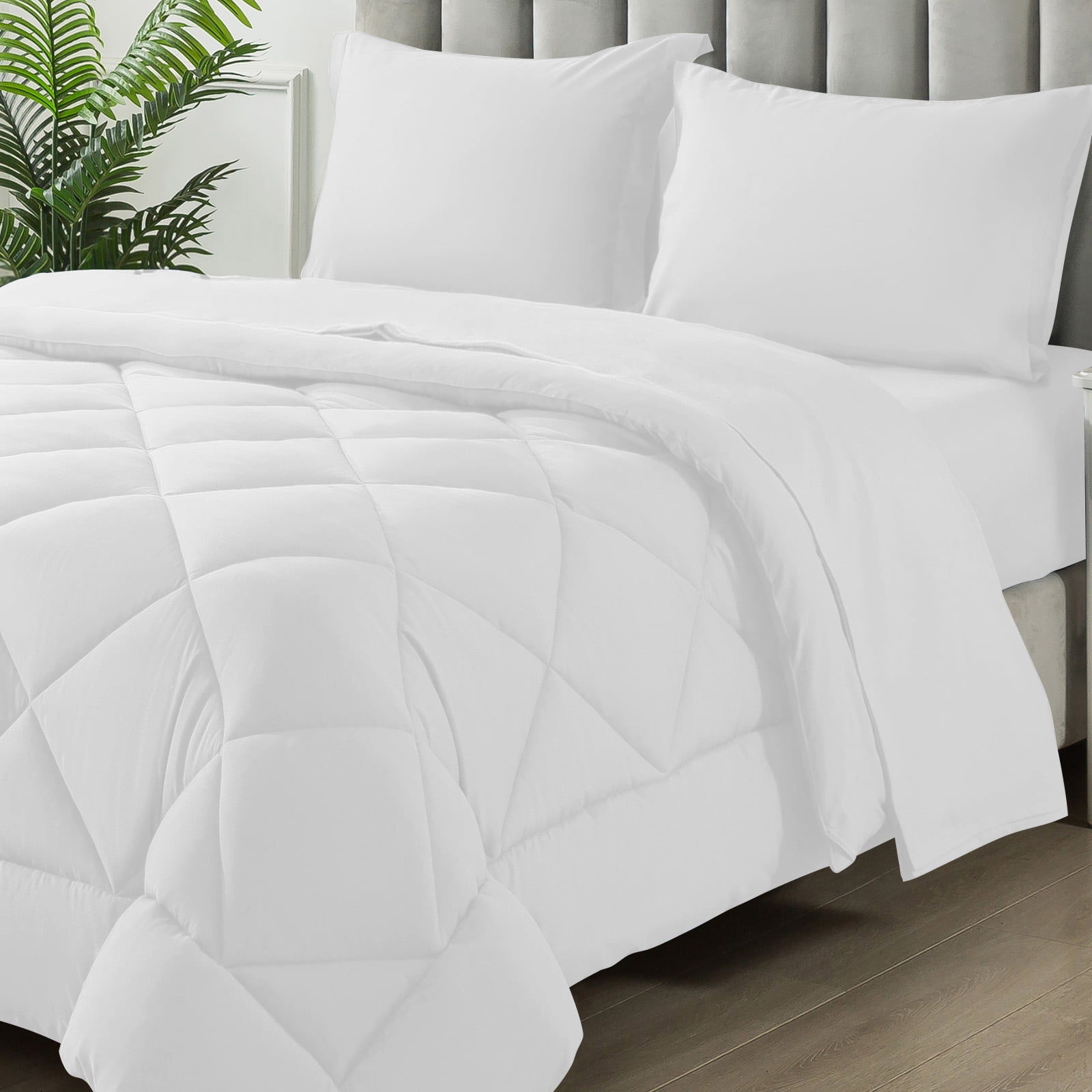 Queen Bed in a Bag Comforter Set with 7 Pieces - White All Season ...