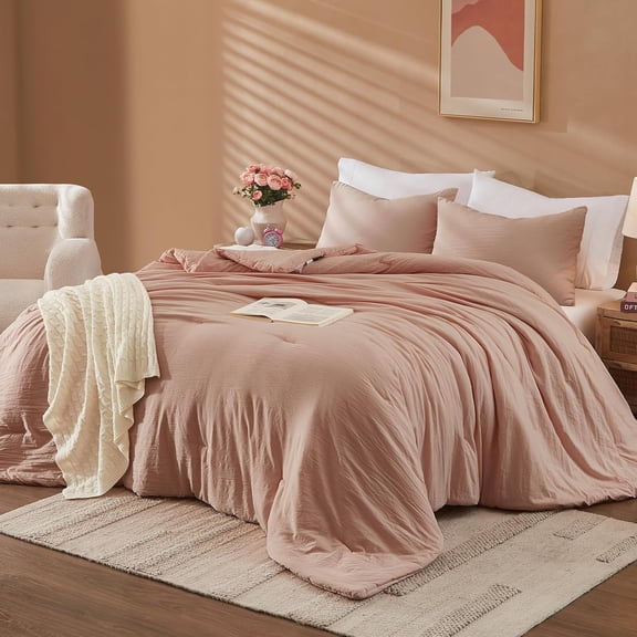 Queen Comforter Set - 3 Pieces Dusty Pink Comforter Prewashed Soft Lightweight for All Seasons, Fluffy Down Alternative Comforters Queen Size with 2 Pillow Shams