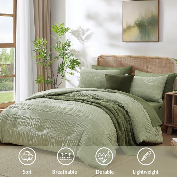 Queen Comforter Set, 7 Pieces Sage Green Seersucker Bed in a Bag Queen Size Soft All Seasons, Bedding Sets with Comforter, Flat Sheet, Fitted Sheet, 2 Pillow Shams, 2 Pillowcases