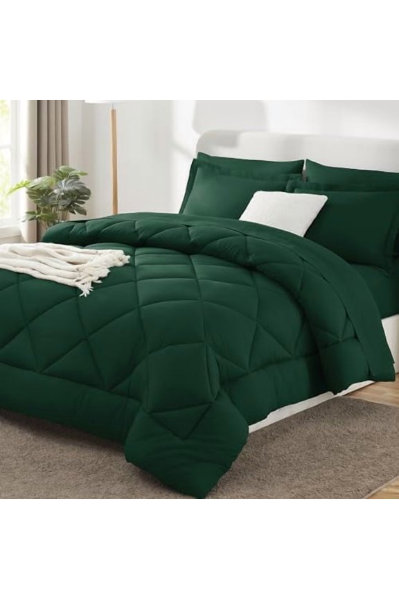 Queen Comforter Set Emerald Green - Bed in a Bag Queen Size 7 Pieces, Luxury Soft Bed Set for All Seasons, Bedding Set with Down Alternative Comforter, Sheets, Pillowcases & Shams