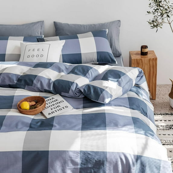 Queen Comforter Set Soft Fluffy Modern Style Checkered Pattern Comforter for Boys Mens, 1 Blue White Grey Geometric Comforter and 2 Pillowcases, All Seasons-Queen Size