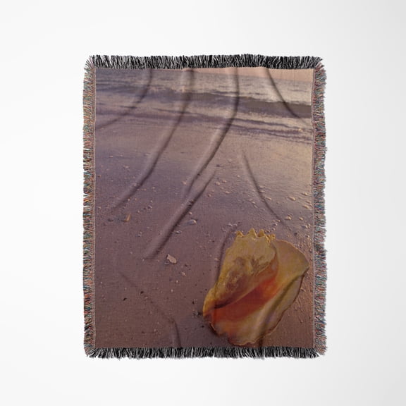 Queen Conch Onshore, Florida - Us10 Mpr0266 - Maresa Pryor, Woven Blanket