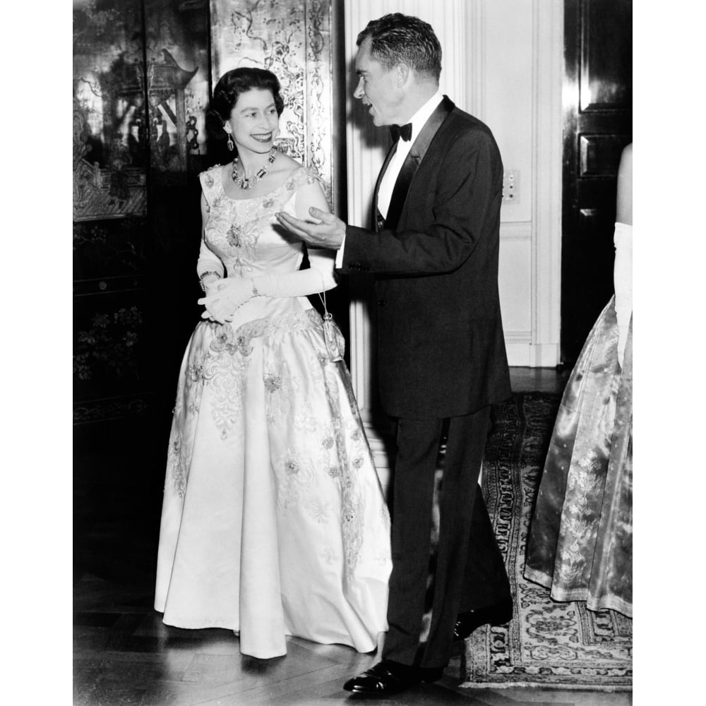 Queen Elizabeth Ii And Vice President Richard Nixon. She Was The Guest Of Honor At The Thanksgiving Dinner At The Us
