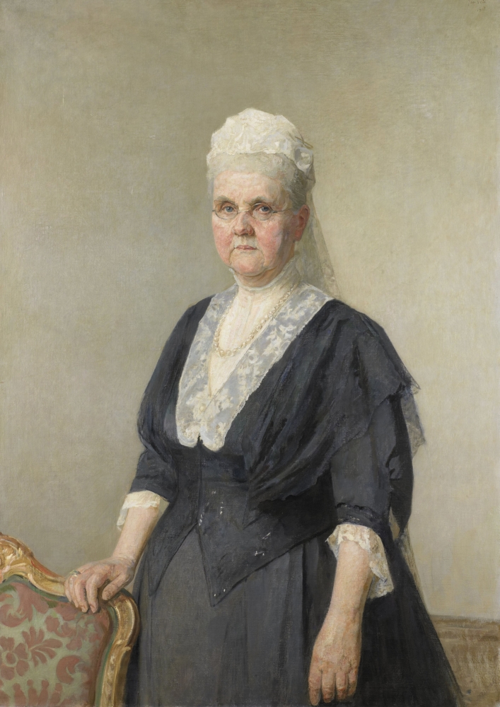 Queen Emma Canvas Art - (24 x 36)