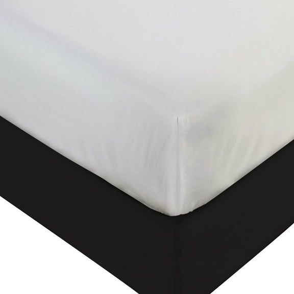 Queen Plastic Mattress Protector - eay Duty, Fitted inyl - Plastic Mattress Coer, Rubber Seets for Bedwetting Adult or Cild, 100% Waterproof Fitted Seet Queen