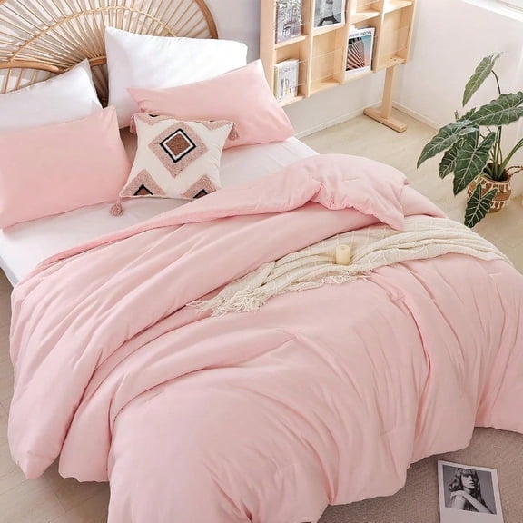 Queen Size Comforter Set Pink Comforter Modern Bedding Set For All Season Soft Lightweight Microfiber Girls Women Comforter Set 1 Blush Comforter 2 Pillowcases