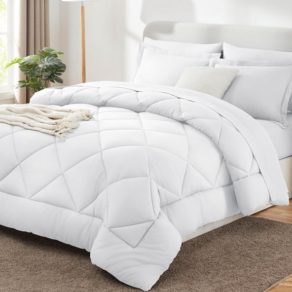 Queen Size Comforter Set Sage Green Bed in a Bag ,7 Pieces Luxury Soft All Seasons Bedding Set,with Comforter Sheets Pillowcases Shams
