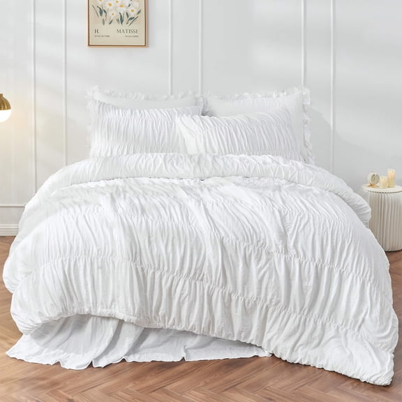 Queen Bedding Set White, Ruched Ruffle Boho Comforter 3 Piece, Fluffy Shabby Chic Bed Set with Pillow Shams for Master Bedroom