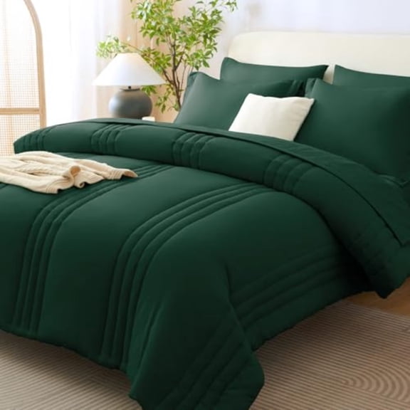 Queen Size Comforter Sets - 7 Piece Bed in a Bag Emerald Green Comforter Set with Sheets Queen Bed Set All Seasons Bedding Set with Down Alternative Comforter Sheets Pillowcases Shams