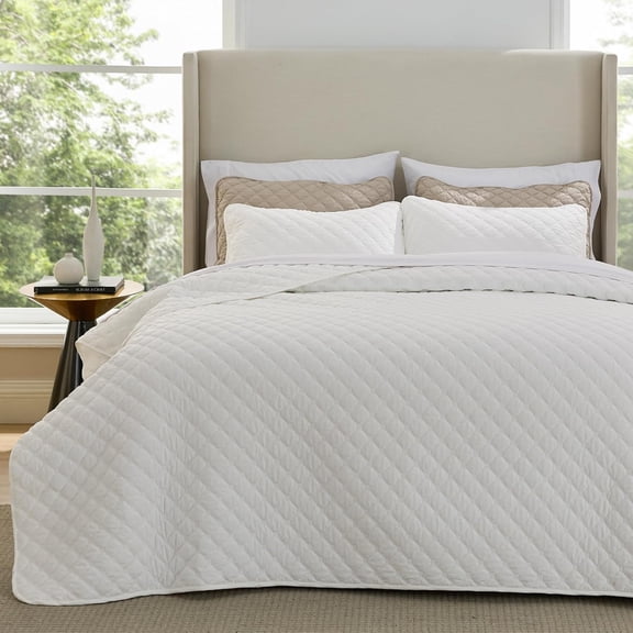 Queen Size Honeycomb Quilt Comforter Set Coconut White