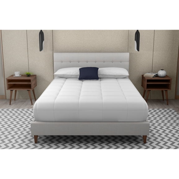 Queen bed in stone color | Comes with two practical nightstands | Brings a practical and stylish element to the bedroom