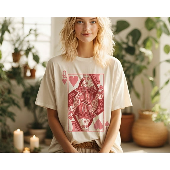Queen of Hearts Shirt Mothers Day Gift, Comfort Colors Valentine TShirt, Retro Boho Vintage Graphic Tee