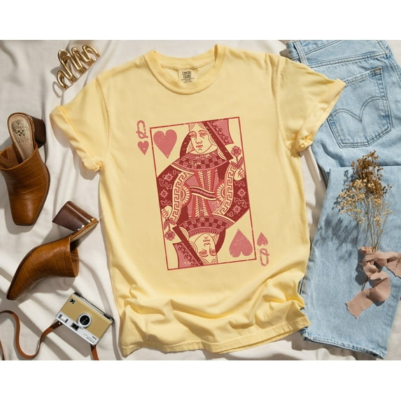 Queen of Hearts Shirt Mothers Day Gift, Comfort Colors Valentine TShirt, Retro Boho Vintage Graphic Tee